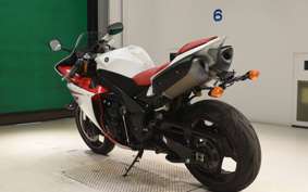 YAMAHA YZF-R1 2010