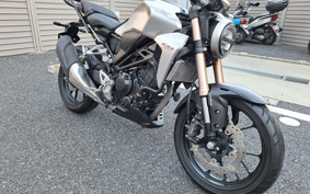 HONDA CB250R MC52