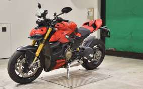 DUCATI STREETFIGHTER V4 S 2024