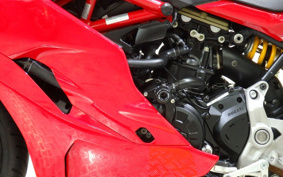 DUCATI SUPER SPORT S 2017 VA01