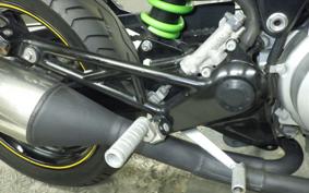 HONDA VTR 250 2014 MC33