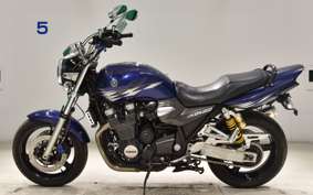YAMAHA XJR1300 Gen.2 2006 RP17J