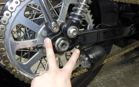 HARLEY XL1200N 2008