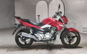 SUZUKI GSR250 GJ55D