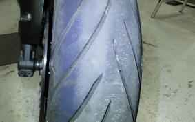YAMAHA YZF-R1 2002