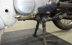 HONDA C50 SUPER CUB C50
