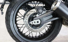 YAMAHA XSR900 2023 RN80J
