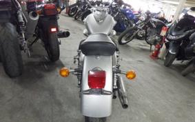 SUZUKI イントルーダ250LC VJ51A