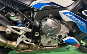 BMW M1000R 2023 0E81