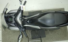 YAMAHA N-MAX 2005 SED6J