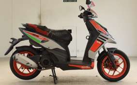 APRILIA SR150