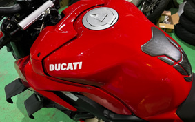 DUCATI STREET FIGHTER V4 2020 FA00