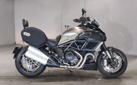 DUCATI DIAVEL STRADA G102JB