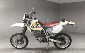HONDA XR250R ME08