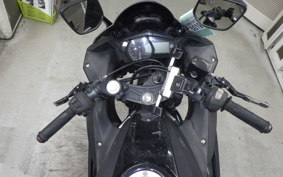 YAMAHA YZF-R25 2013 RG10J