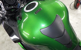 KAWASAKI NINJA H2 SX SE 2018 ZXT02A