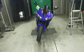 YAMAHA YZF-R1 2005