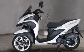 YAMAHA TRICITY 125 SE82J