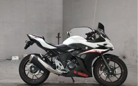 SUZUKI GSX250 R DN11A