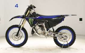 YAMAHA YZ125