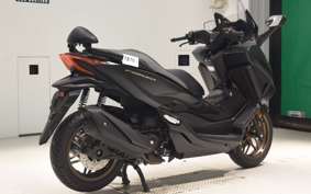 HONDA FORZA 250