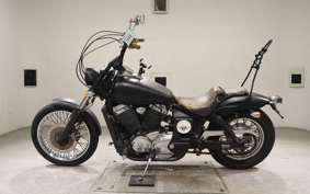 HONDA SHADOW 400 SLASHER 2000 NC40
