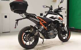 KTM 125 DUKE 2011