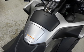 HONDA GL 1800 GOLD WING TOUR DCT 2025 SC79