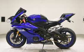 YAMAHA YZF-R6 2018