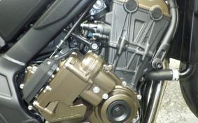 HONDA CB650R E-Clutch 2024 RH17