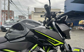 KAWASAKI Z400 2023 EX400L