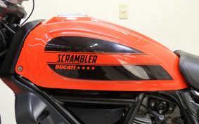 DUCATI SCRAMBLER SIXTY2 2018 KA00