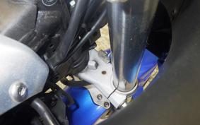 SUZUKI GSR250S