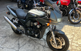 YAMAHA FZ400 1997 4YR