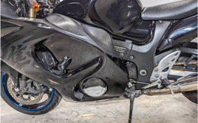 SUZUKI GSX-1300R HAYABUSA 2013 CK111
