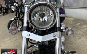 YAMAHA XV1900CU RAIDER 2015 VP27