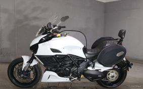 TRIUMPH T100 BONNEVILLE 2014 TJ9157