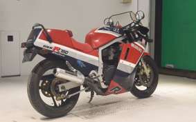 SUZUKI GSX-R750 1986 GR71G