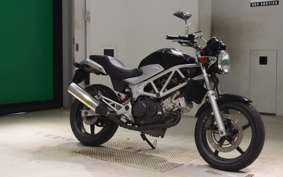 HONDA VTR 250 2006 MC33