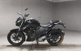YAMAHA FZ25 RG69
