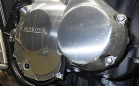 HONDA CB1300SB SUPER BOLDOR A 2013 SC54