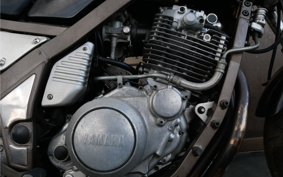 YAMAHA SRX600-1 1990 3SX