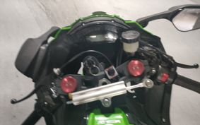KAWASAKI ZX 10 NINJA R ZXT00J