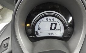YAMAHA N-MAX 2004 SED6J