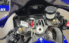 YAMAHA YZF-R1 2017 RN49