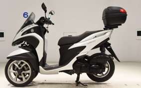 YAMAHA TRICITY 125 SE82J
