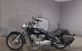 YAMAHA DRAGSTAR 250 VG02J