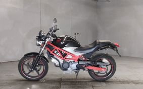 HONDA VTR 250 MC33