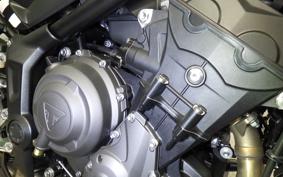 TRIUMPH TRIDENT 660 2026