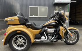 HARLEY FLHTCU TRIKE 2017 MAD